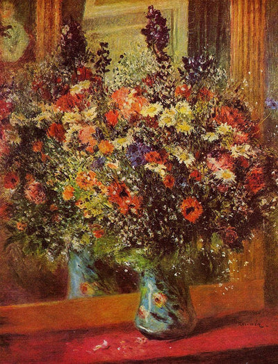 Bouquet in front of a Mirror in hallway