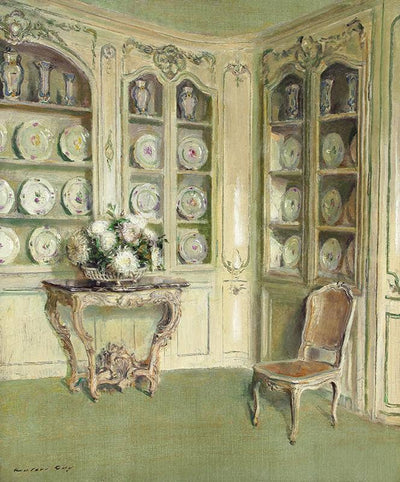 Porcelains, Château du Bréau in master bedroom