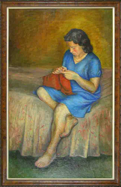 Sonia, Crocheting on the Bed in living room