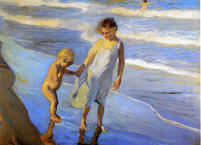 Valencia, Two LIttle Girls on a Beach in master bedroom
