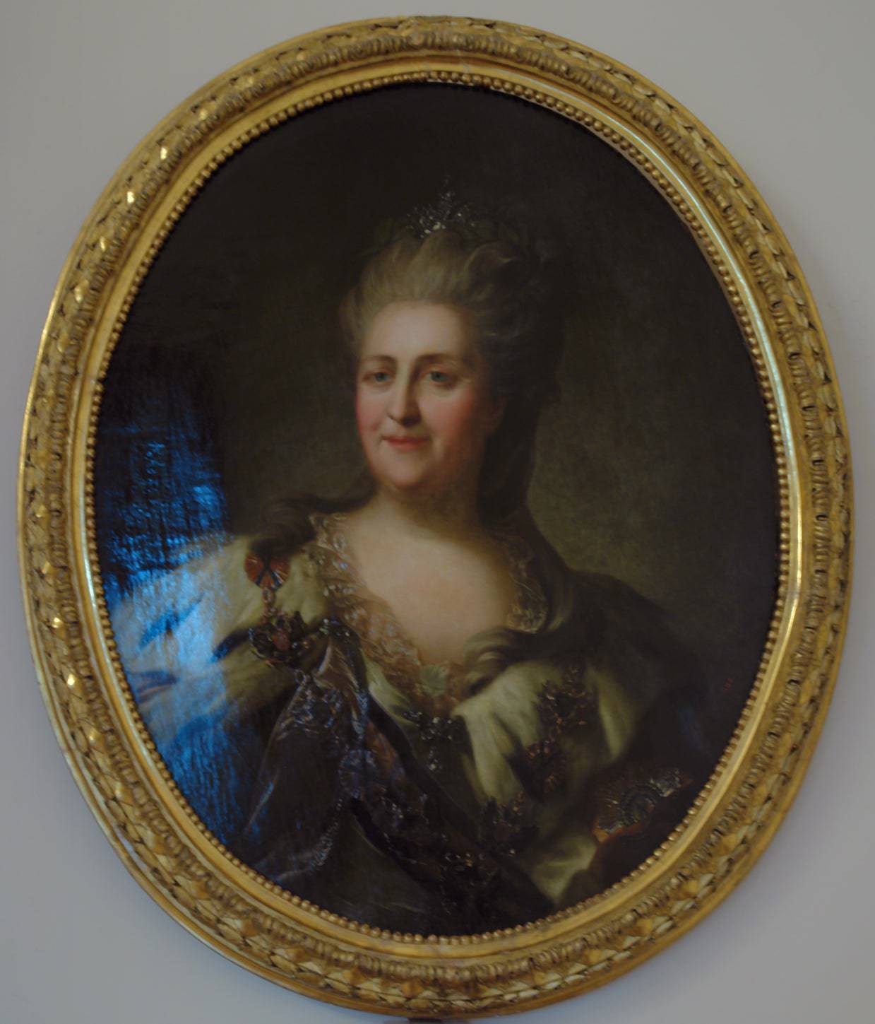 Portrait of Catherine II. Repeat version of a portrait (after 1768) - Fyodor Rokotov