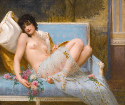 Reclining Odalisque in apartment