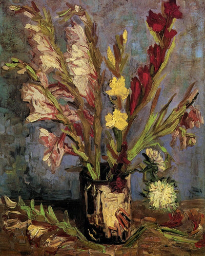 Vase with Gladioli in apartment