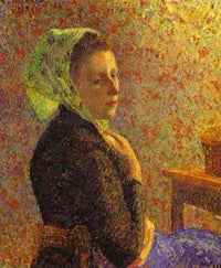 Woman wearing a green headscarf