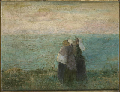 Women at the sea in dining room